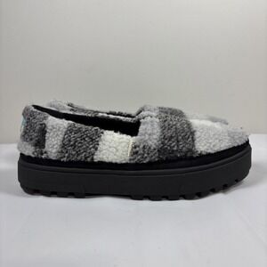 Tom's Womens Alpargata Slip On Lug Fur Sz 10 Black/Grey Platform Shoe Sherpa Y2K